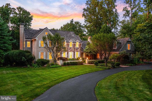 1285 Farm Road BERWYN, PA House Active - Photo 1 of 75. Opens carousel modal