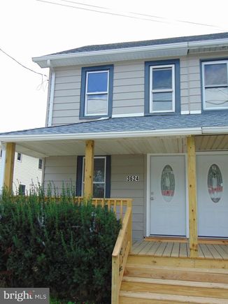 3624 Lincoln Highway THORNDALE, PA Townhouse Active - Photo 1 of 15. Opens carousel modal