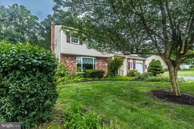 106 Noel Circle