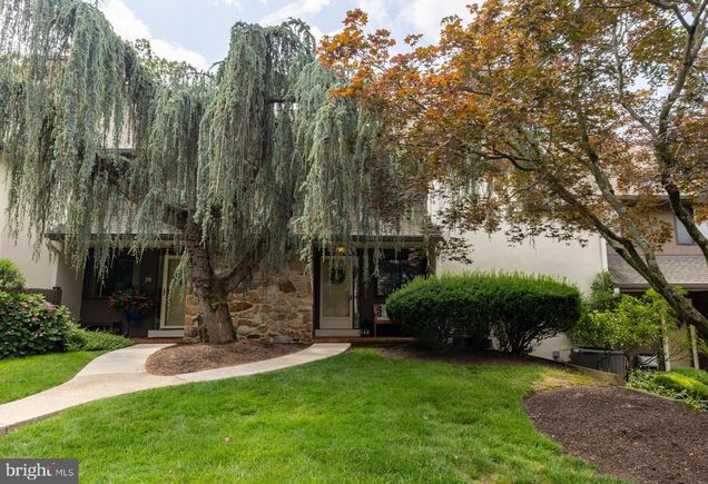 77 Oak Knoll Drive Unit 77