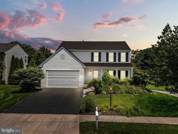 224 Rolling Glen Lane