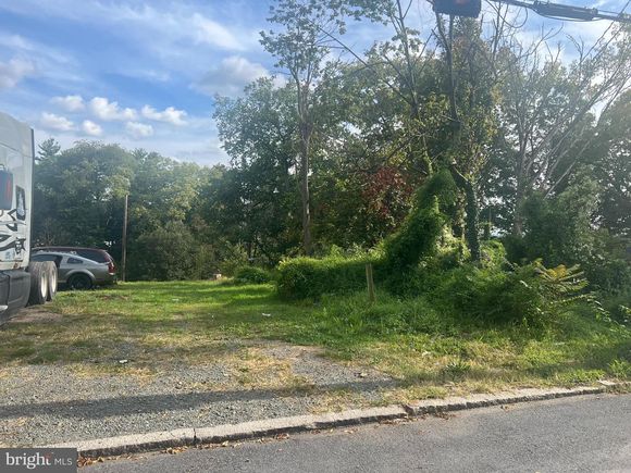 1203 Bailey Street HARRISBURG, PA Plot of land Active - Photo 1 of 1. Opens carousel modal
