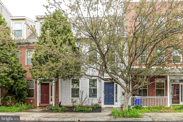 1715 N 3rd Street HARRISBURG, PA Townhouse Sold - Photo 1 of 28. Opens carousel modal