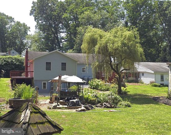 834 Oberlin Road