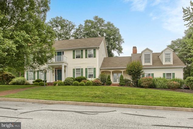 4426 Greenridge Lane