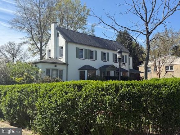 16 Delaware Avenue RIDLEY PARK, PA House Sold - Photo 1 of 54. Opens carousel modal