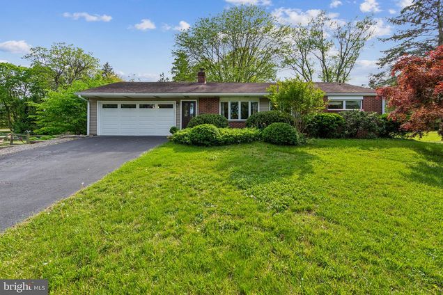 504 Meadowpark Lane MEDIA, PA House Sold - Photo 1 of 36. Opens carousel modal
