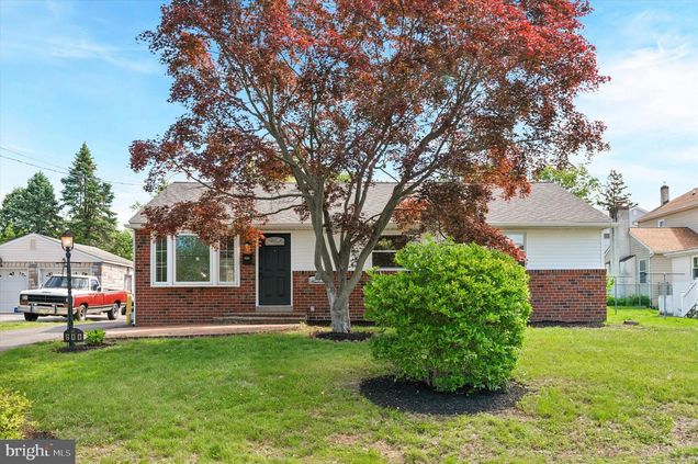 600 Lawnton Terrace HOLMES, PA House Sold - Photo 1 of 25. Opens carousel modal