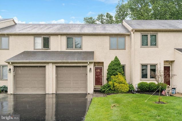 614 Hillcrest Court MEDIA, PA Townhouse Sold - Photo 1 of 25. Opens carousel modal