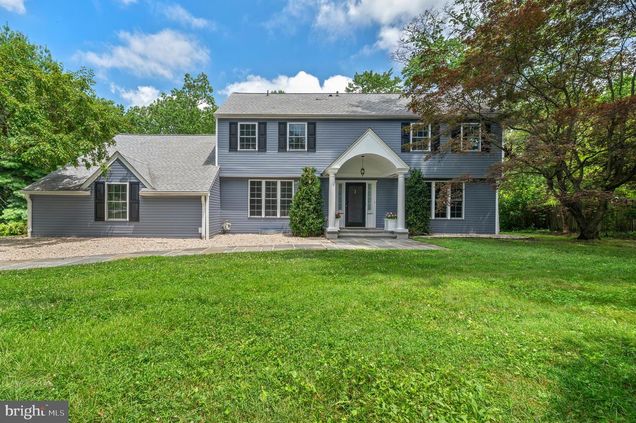 813 Malin Road NEWTOWN SQUARE, PA House Active - Photo 1 of 55. Opens carousel modal