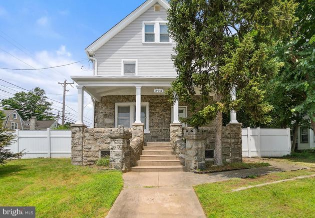 3441 Berkley Avenue DREXEL HILL, PA House Active - Photo 1 of 40. Opens carousel modal