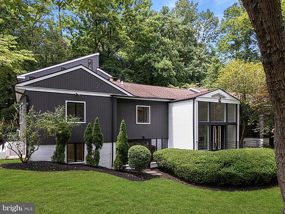 117 W Possum Hollow Rd, Rose Valley, PA 19086 | MLS# PADE2103038