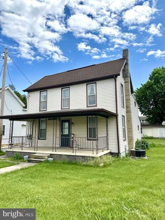 796 Cleveland Avenue CHAMBERSBURG, PA House Sold - Photo 1 of 7. Opens carousel modal