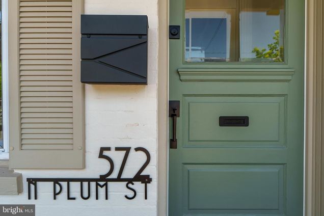 572 N Plum Street LANCASTER, PA Townhouse Sold - Photo 1 of 63. Opens carousel modal