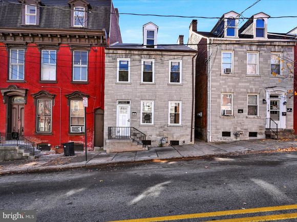 236 W Vine Street LANCASTER, PA Townhouse Sold - Photo 1 of 30. Opens carousel modal