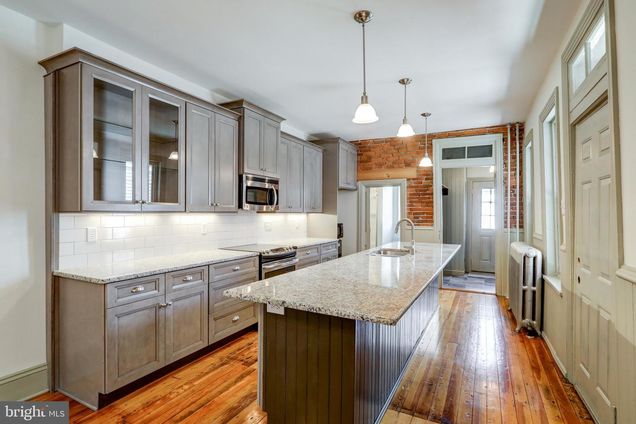 243 N 4th Street COLUMBIA, PA Townhouse Sold - Photo 1 of 52. Opens carousel modal