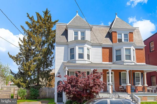 337 E New Street LANCASTER, PA Townhouse Sold - Photo 1 of 36. Opens carousel modal