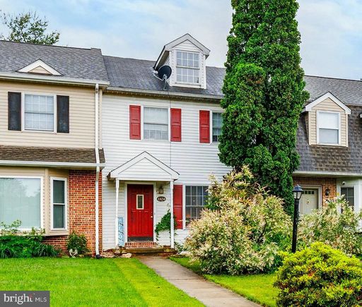1104 Hampden Drive STRASBURG, PA Townhouse Sold - Photo 1 of 26. Opens carousel modal