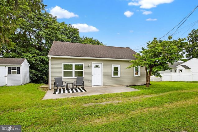 1736 Beaver Valley Pike