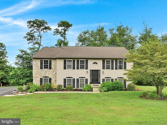 201 Westbrook Road PEACH BOTTOM, PA House Active - Photo 1 of 32. Opens carousel modal