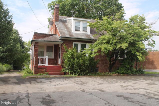 1922 Columbia Avenue LANCASTER, PA House Pending - Photo 1 of 19. Opens carousel modal