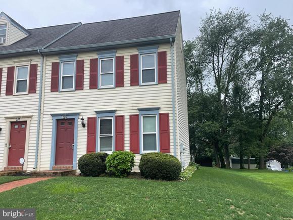 209 Cross Keys Drive STRASBURG, PA Townhouse Active - Photo 1 of 1. Opens carousel modal