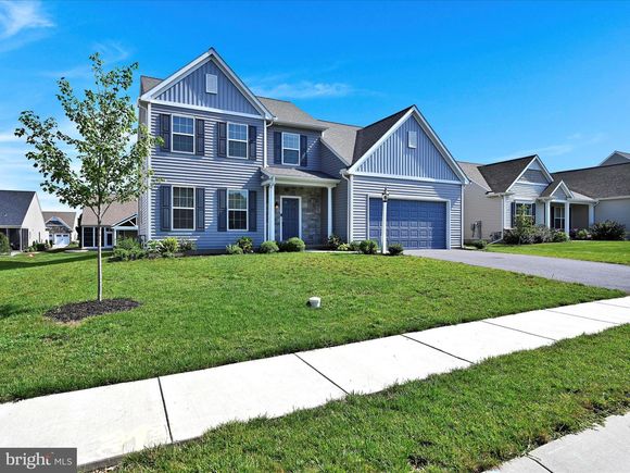 1568 Wheatfield Vista LANDISVILLE, PA House Active - Photo 1 of 32. Opens carousel modal