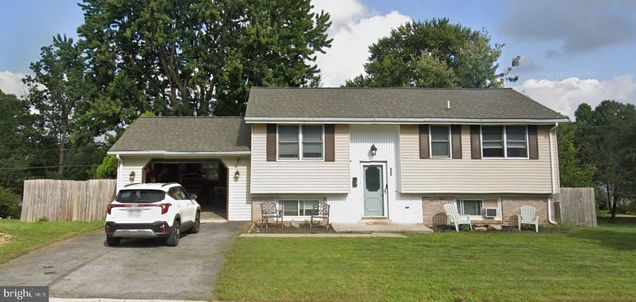 111 Oxford Drive LITITZ, PA House Active - Photo 1 of 1. Opens carousel modal