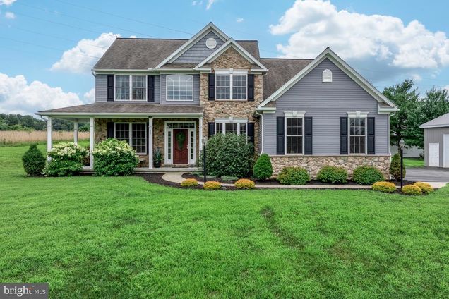 30 Grandview Lane