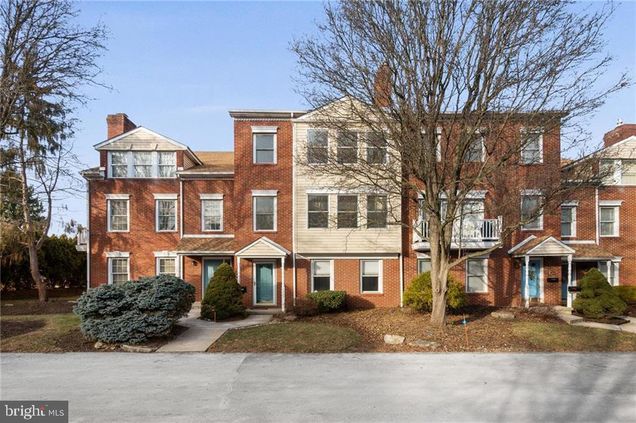 2335 Fox Meadow Drive ALLENTOWN, PA Townhouse Sold - Photo 1 of 35. Opens carousel modal