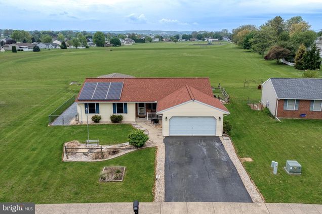 6 Village Drive NEWMANSTOWN, PA House Sold - Photo 1 of 34. Opens carousel modal