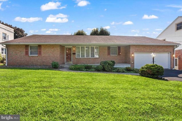 1023 Cornwall Road