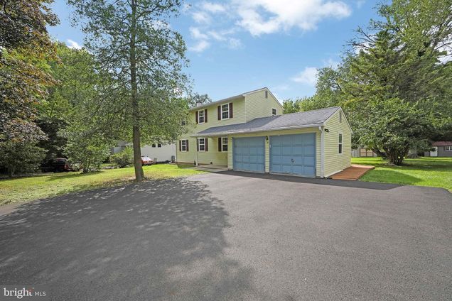 18 Meetinghouse Road HATBORO, PA House Sold - Photo 1 of 51. Opens carousel modal