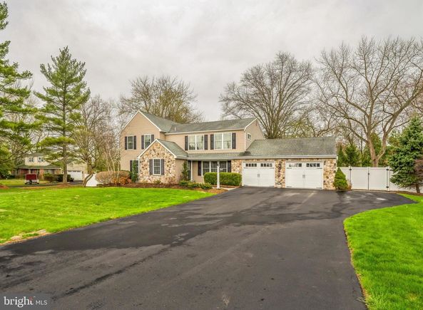 3858 Kratz Road COLLEGEVILLE, PA House Sold - Photo 1 of 35. Opens carousel modal