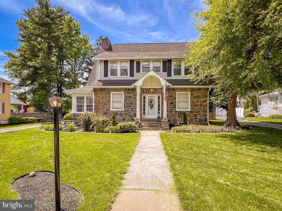 6 Washington Avenue NORRISTOWN, PA House Sold - Photo 1 of 78. Opens carousel modal