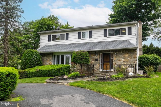 8100 Cedar Road ELKINS PARK, PA House Sold - Photo 1 of 40. Opens carousel modal
