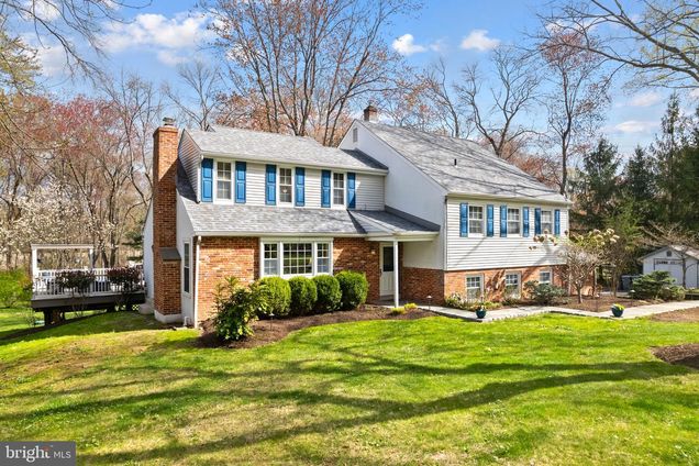 409 Toland Drive FORT WASHINGTON, PA House Sold - Photo 1 of 29. Opens carousel modal