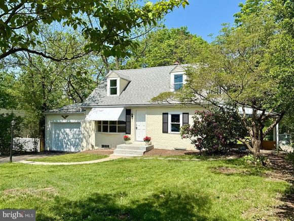 1249 N Keim Street POTTSTOWN, PA House Sold - Photo 1 of 24. Opens carousel modal