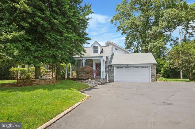 2440 Walton Road HUNTINGDON VALLEY, PA House Active - Photo 1 of 47. Opens carousel modal