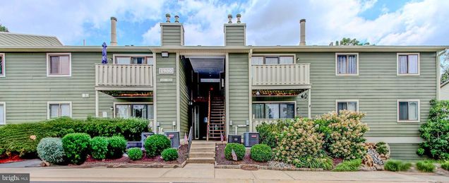 1903 Jefferson Court NORTH WALES, PA Condo Active - Photo 1 of 42. Opens carousel modal