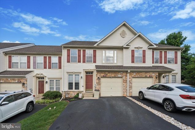 514 Hagey Unit 2705