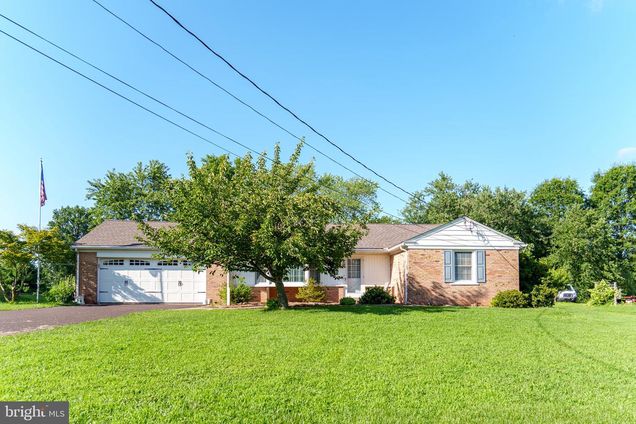 483 Smokepipe Road