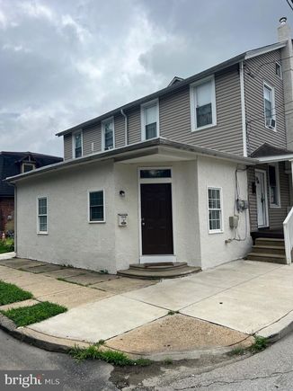 1518 Willow Avenue ELKINS PARK, PA Apartment Active - Photo 1 of 7. Opens carousel modal