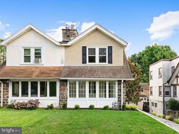 134 Rockland Road MERION STATION, PA Townhouse Active - Photo 1 of 35. Opens carousel modal