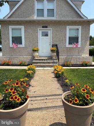 451 Ridge Pike LAFAYETTE HILL, PA Multifamily Active - Photo 1 of 56. Opens carousel modal