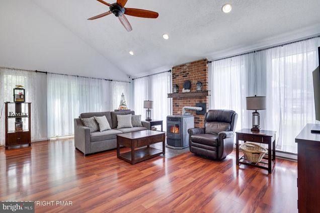 2150 Geraci Place