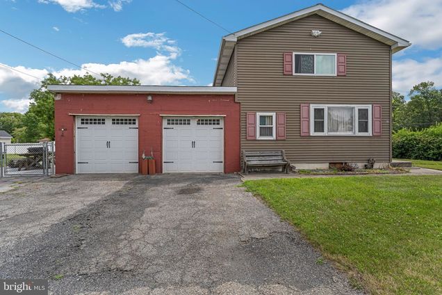 13 Johnsonville Road
