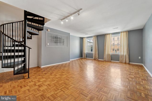1029 Spruce Street Unit 304