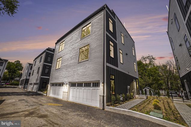 Wigard Reserve 203 PHILADELPHIA, PA Townhouse Active - Photo 1 of 26. Opens carousel modal