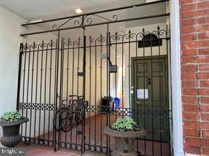 1028 Pine Street Unit 4